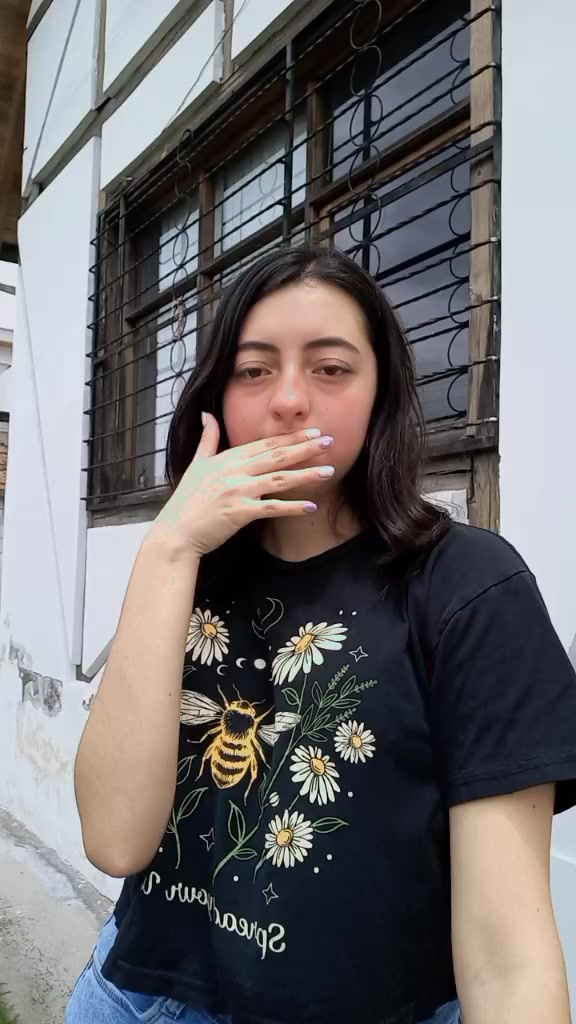 @💜Lu💜