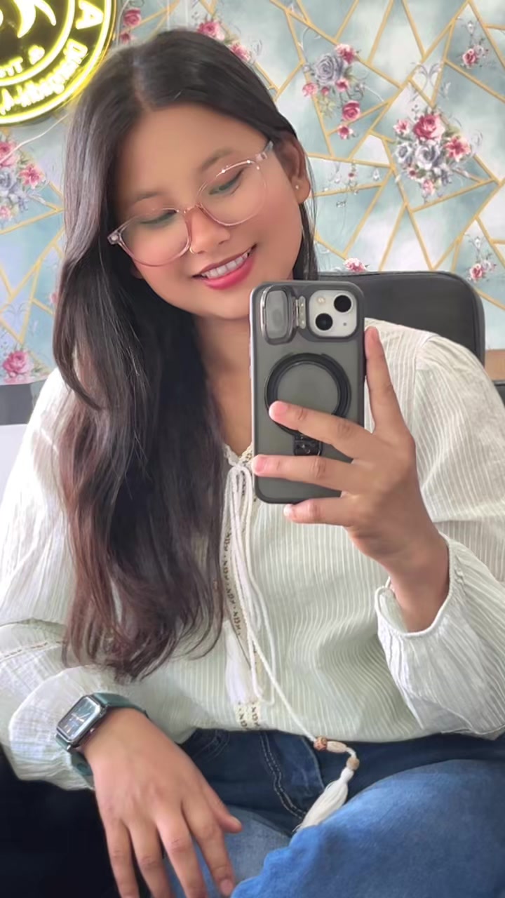 @🐼