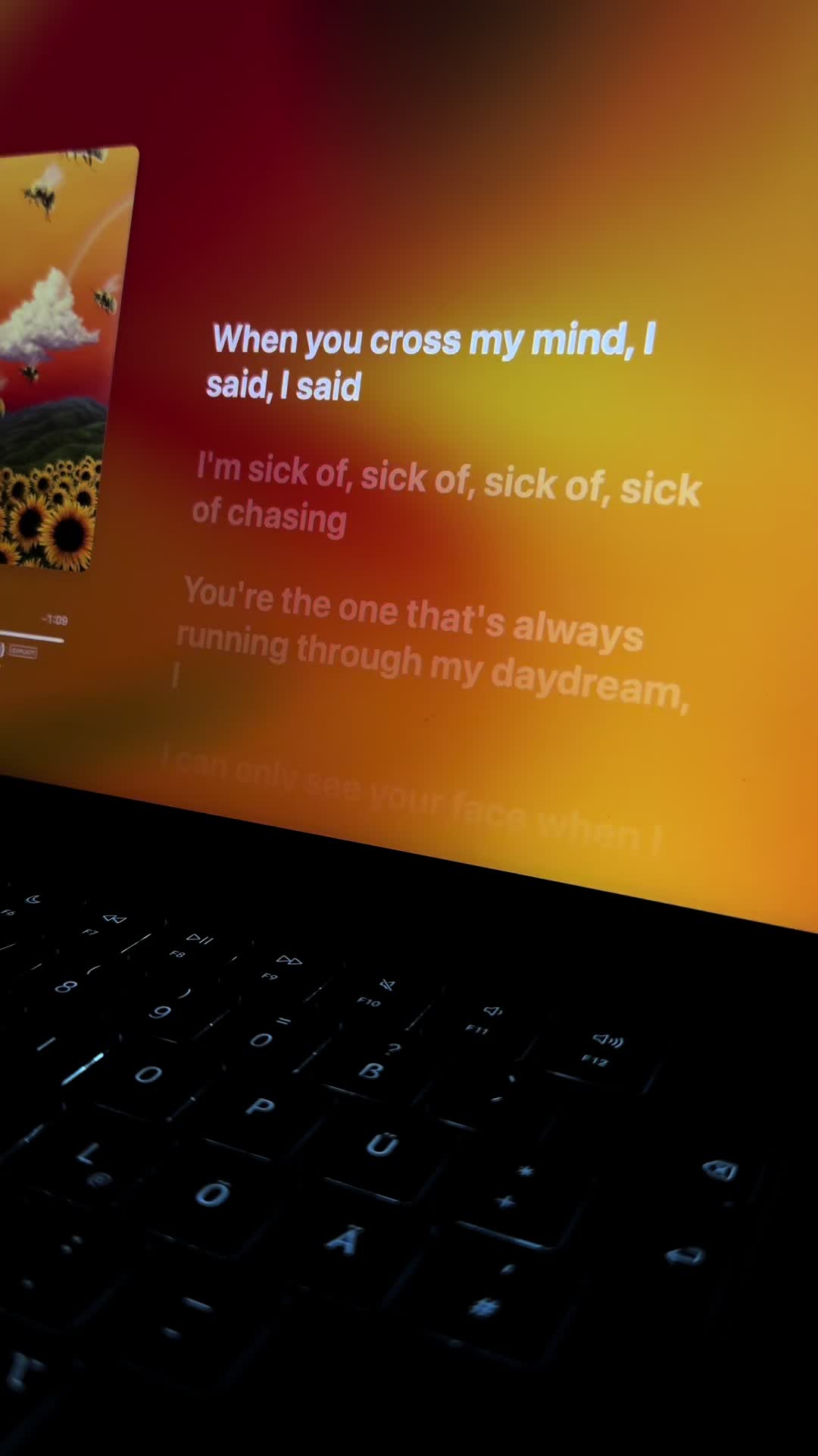 @𝐌𝐮𝐬𝐢𝐜𝐥𝐲𝐫𝐢𝐜𝐬