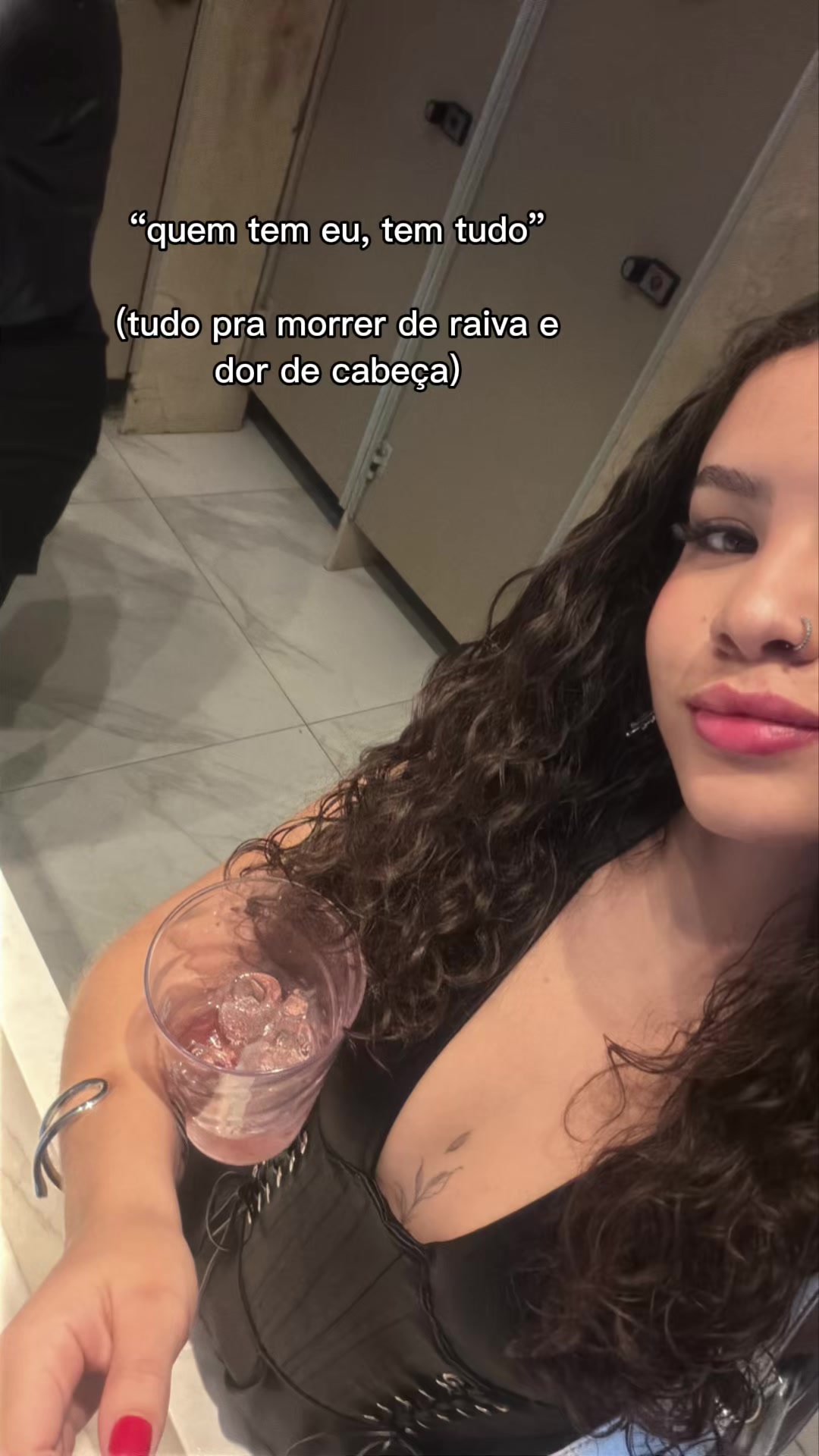 @Gabriely Castro