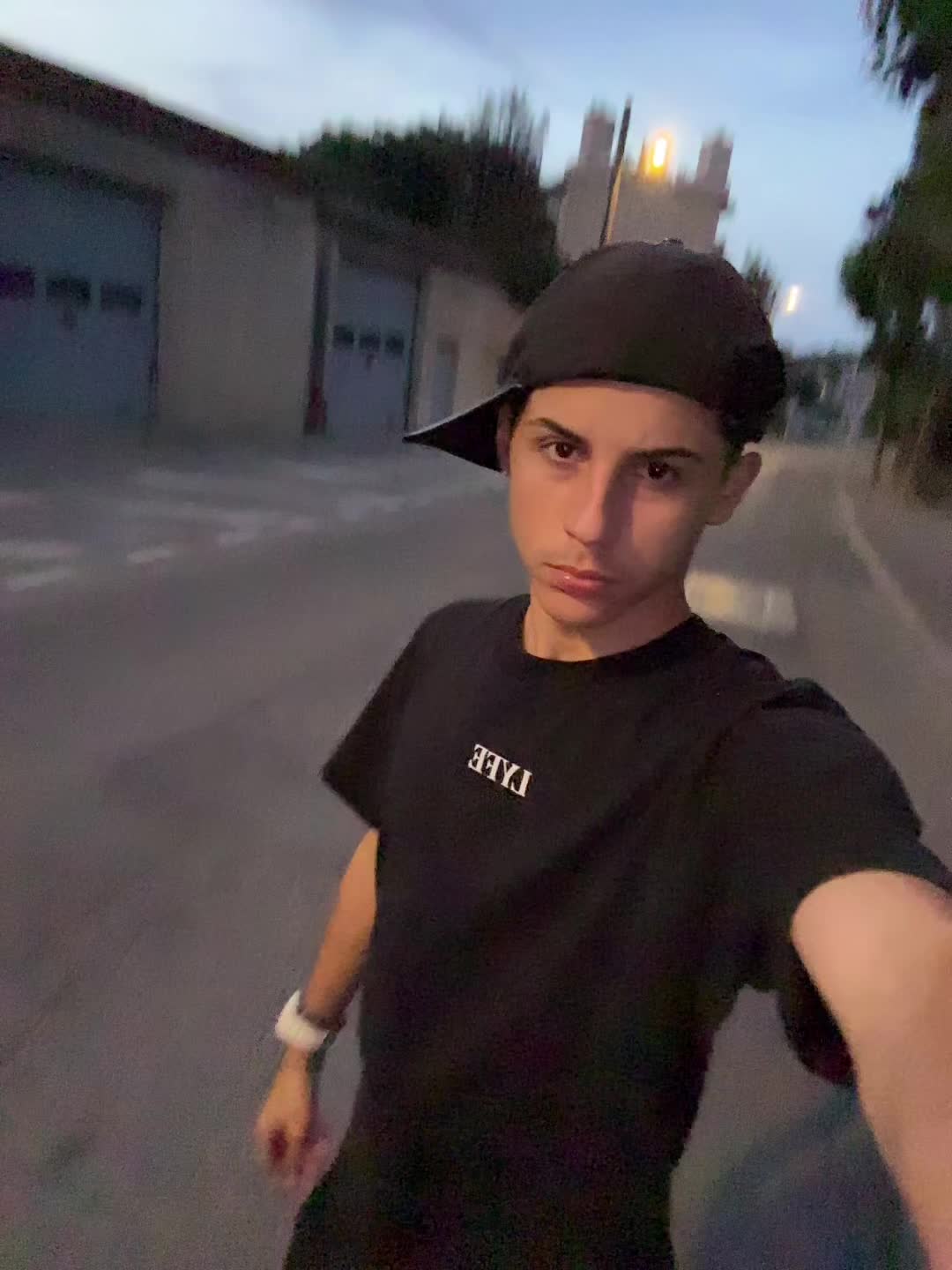 @🥭🇪🇸