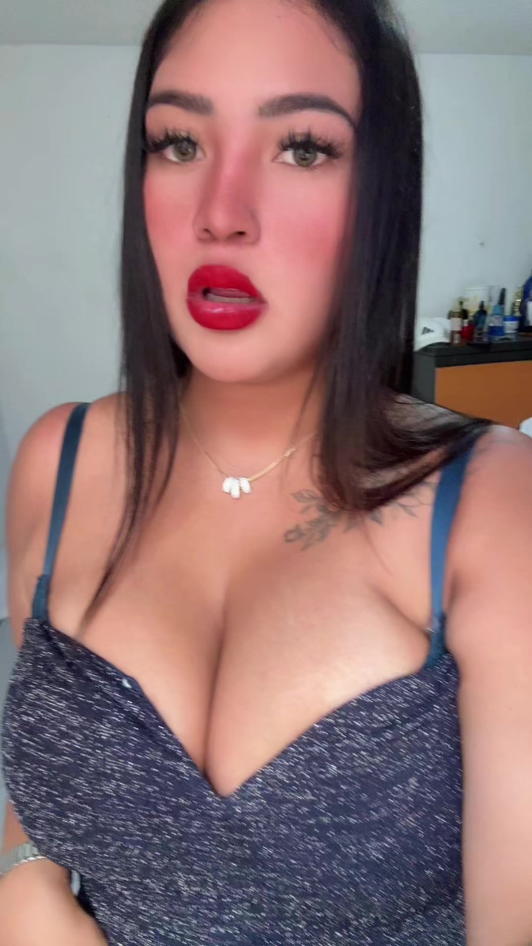 @Esmee Almaraz