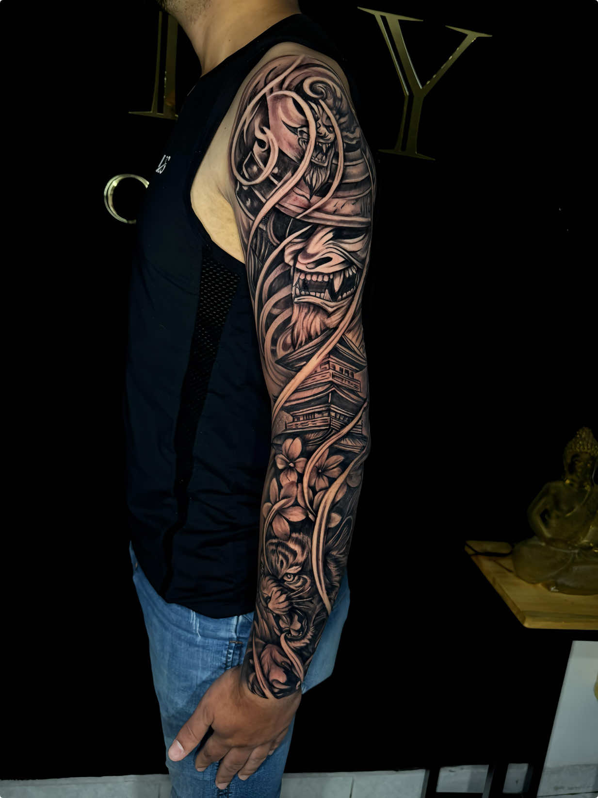 @Basty Tattoo