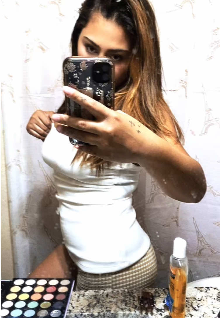 @𝒵𝒶𝓇𝒾🪽
