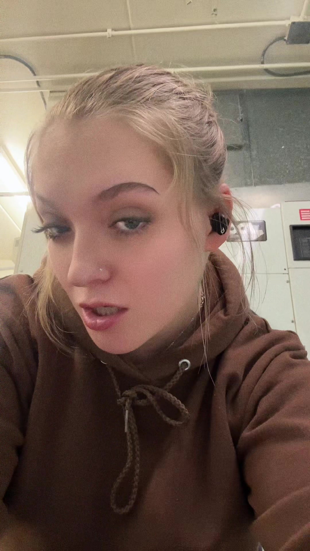 @0liviaa_