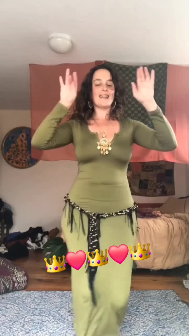 @Layla