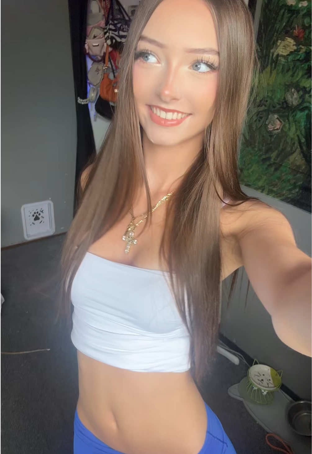 @sierravelourr