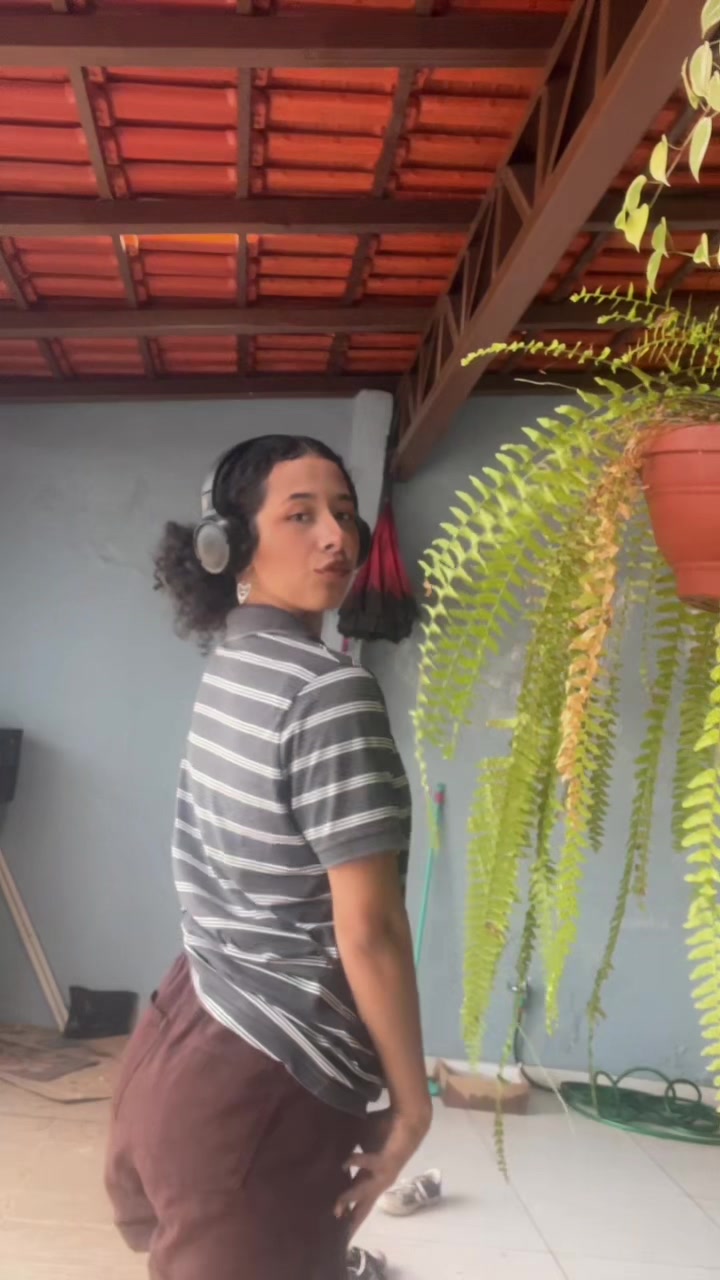 @Naná