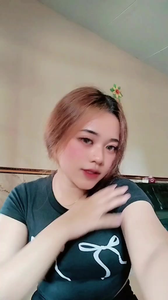 @xy.apputri