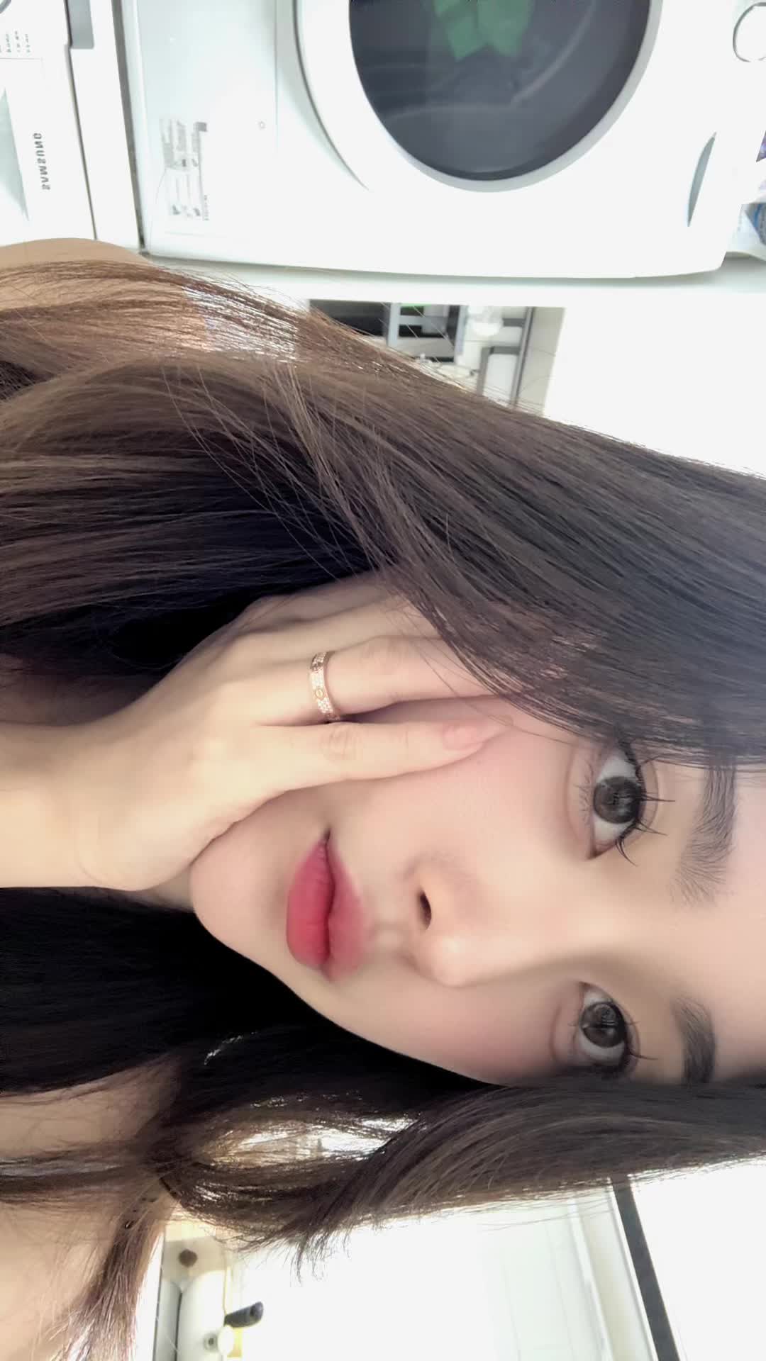 @๐ฐ๋น๋๋น๐ฐ