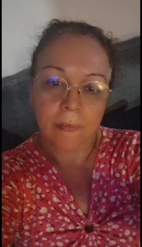 @Adriana Canta + Lipsync