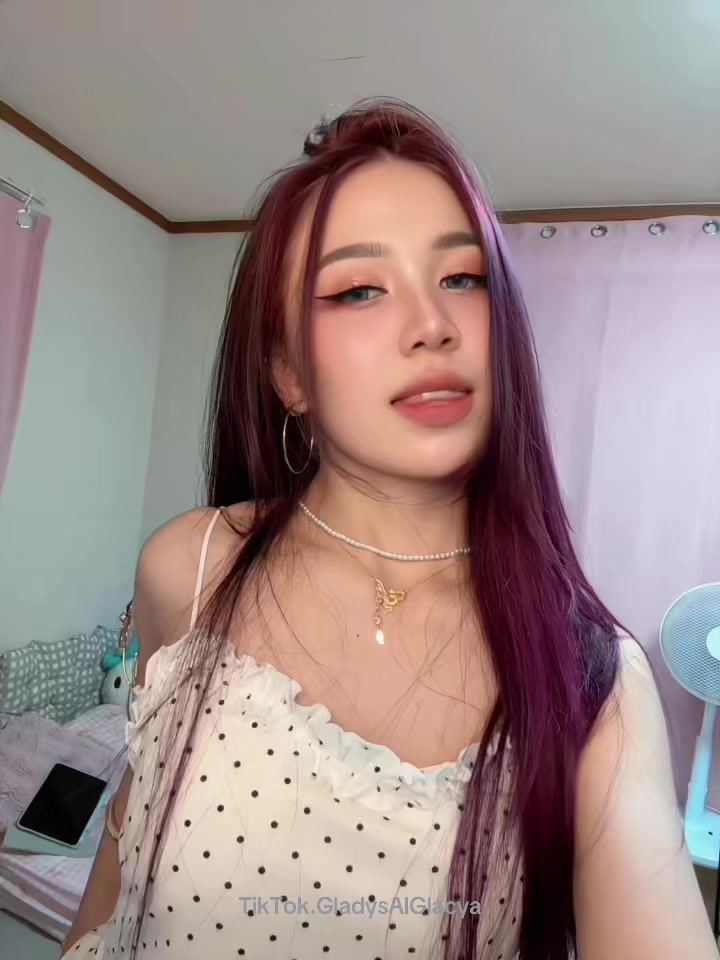 @๐๐ฅ๐๐
ฒ๐ฒ๐
