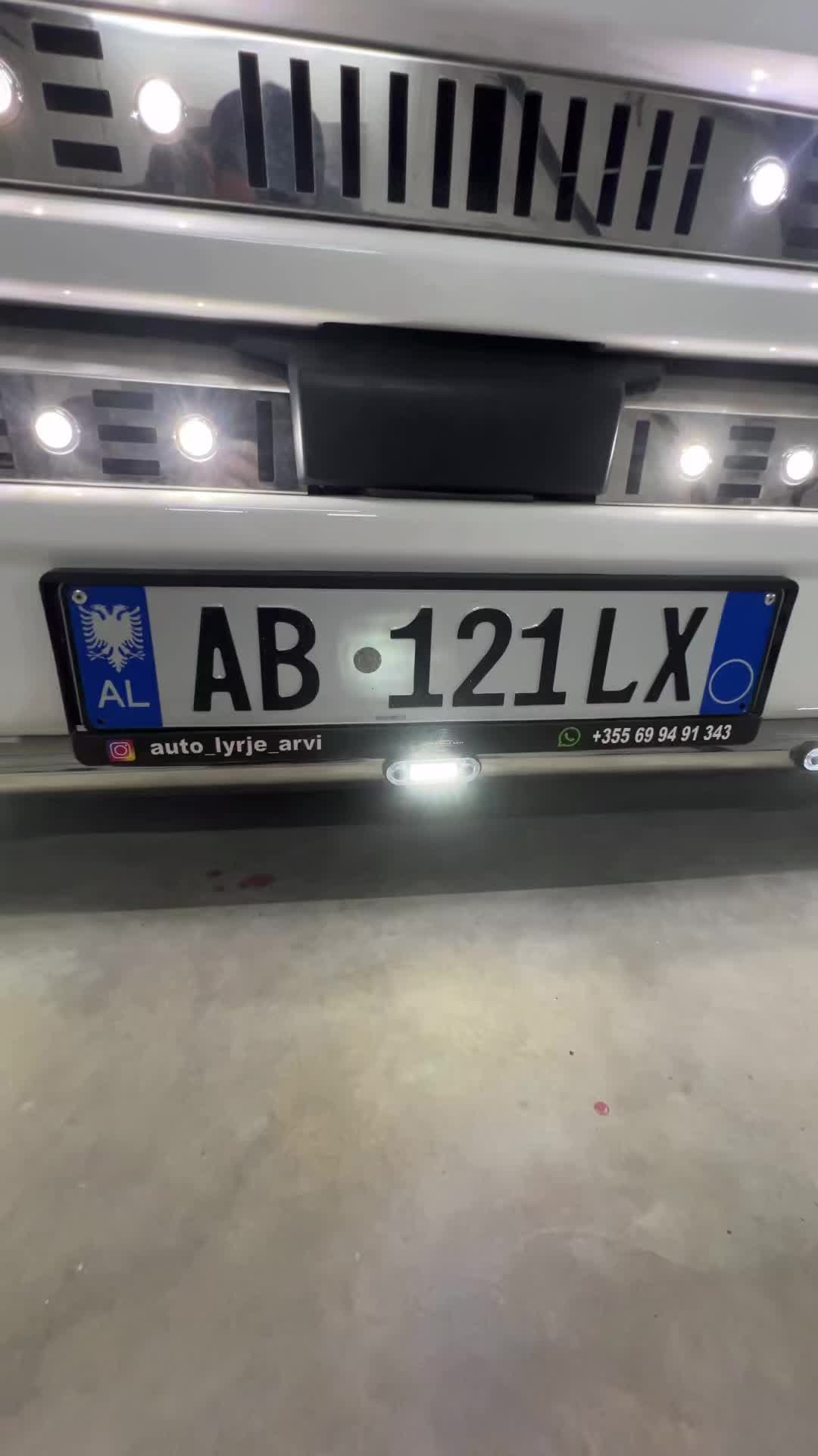 @Auto Lyrje Arvi