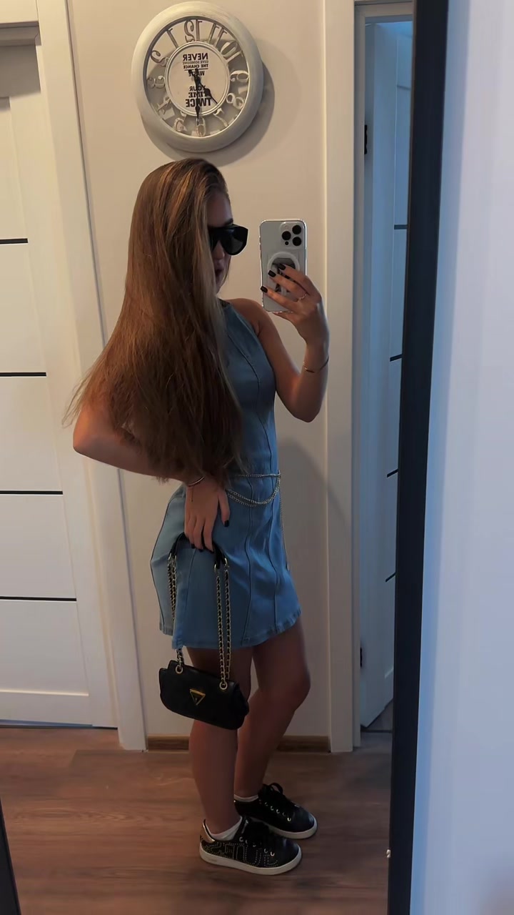 @🧝🏼♀️