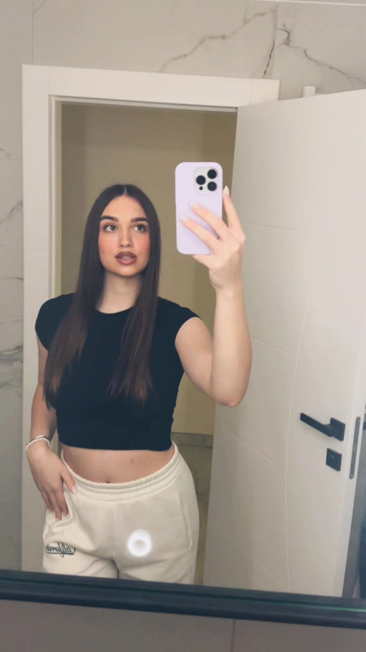 @Andjela