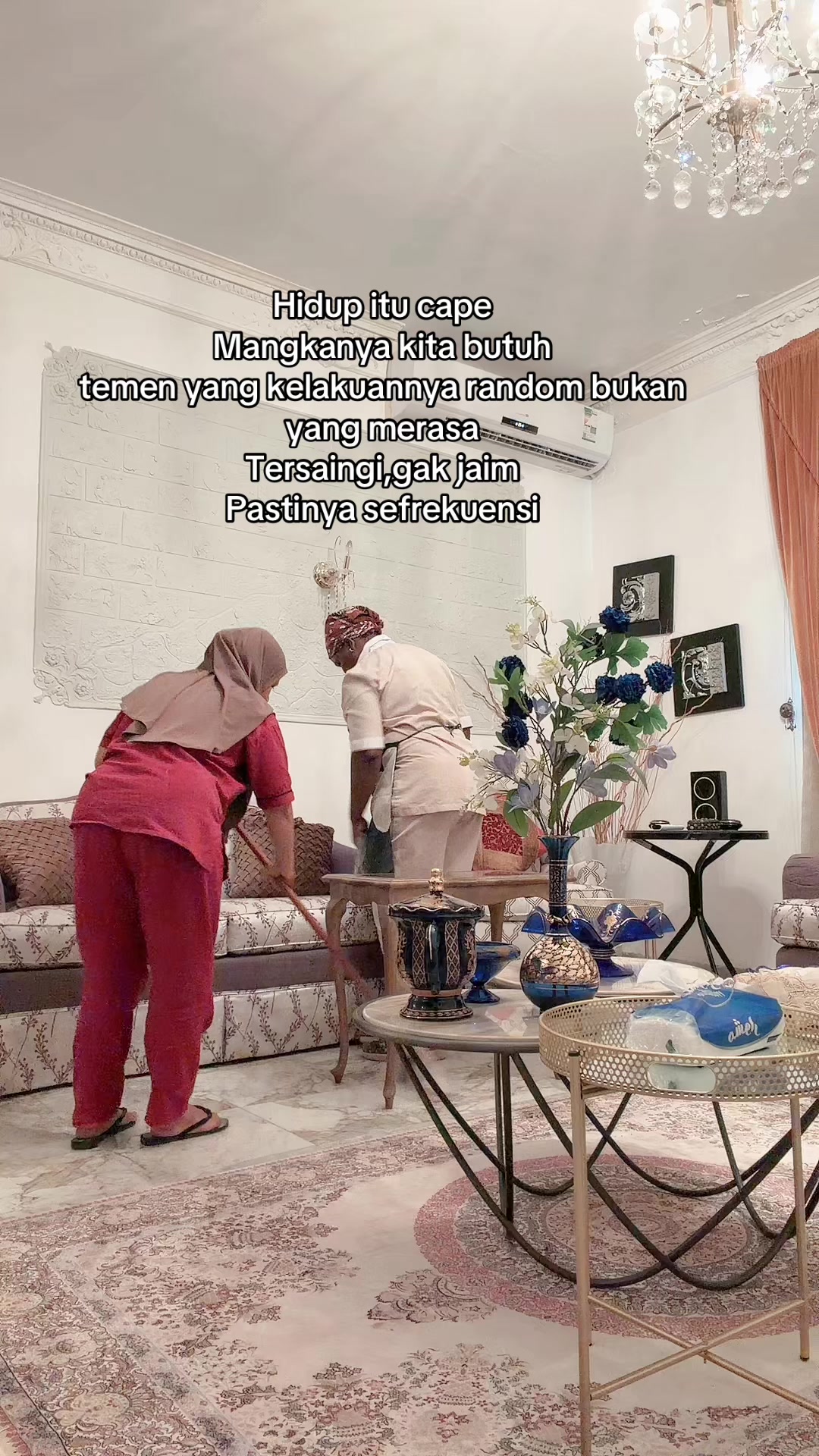 @lily