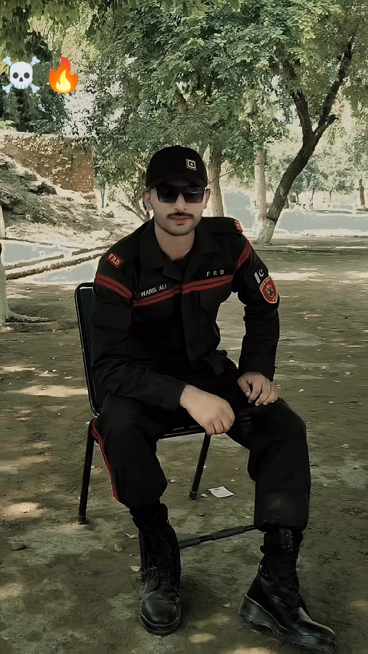 @Waرis رائے🚩