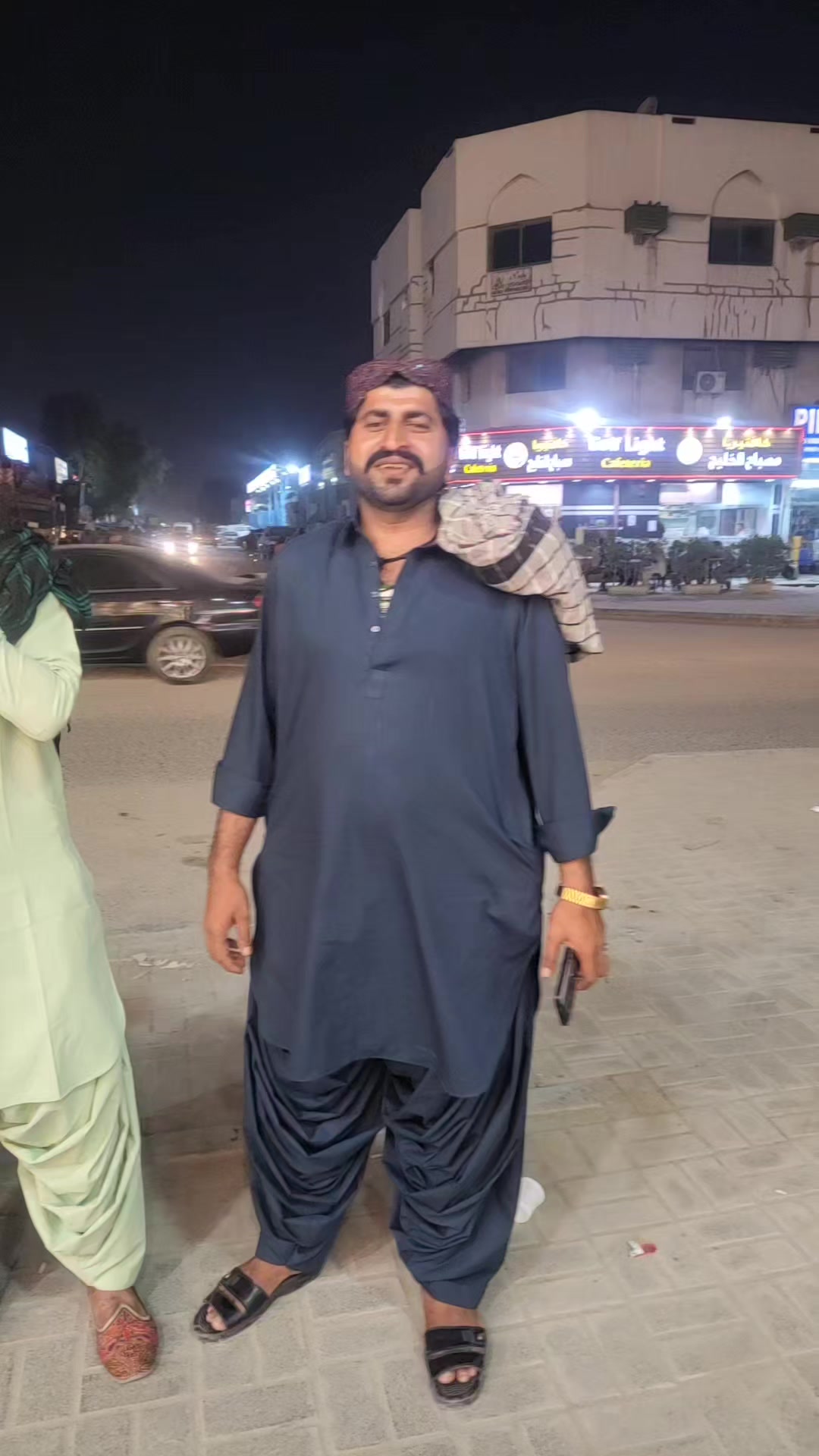 @🇦🇪✈️🇵🇰کنگ بوس سرور جکرانی