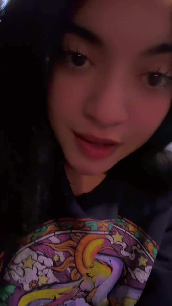 @Cinn_aholic