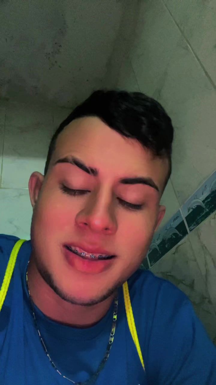 @Alejandro