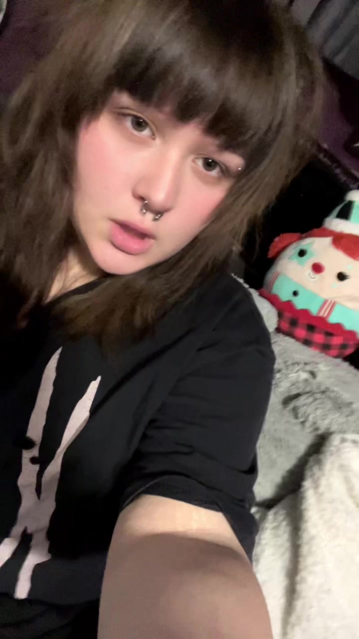 @angel🧟♀️