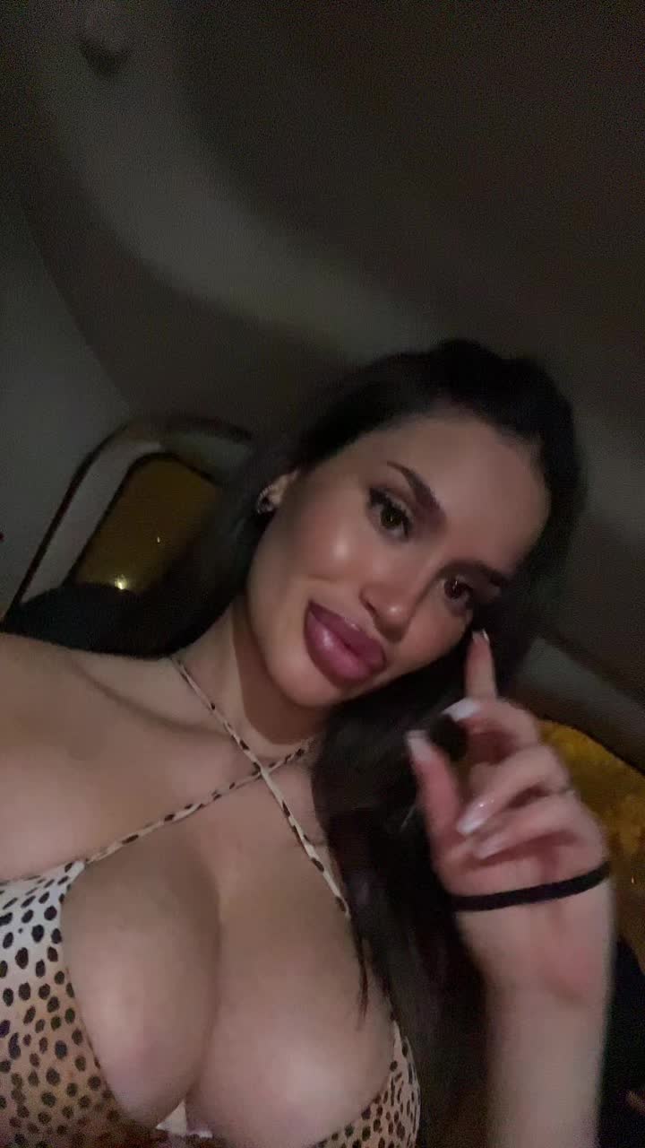 @👑nicol.durante25💖