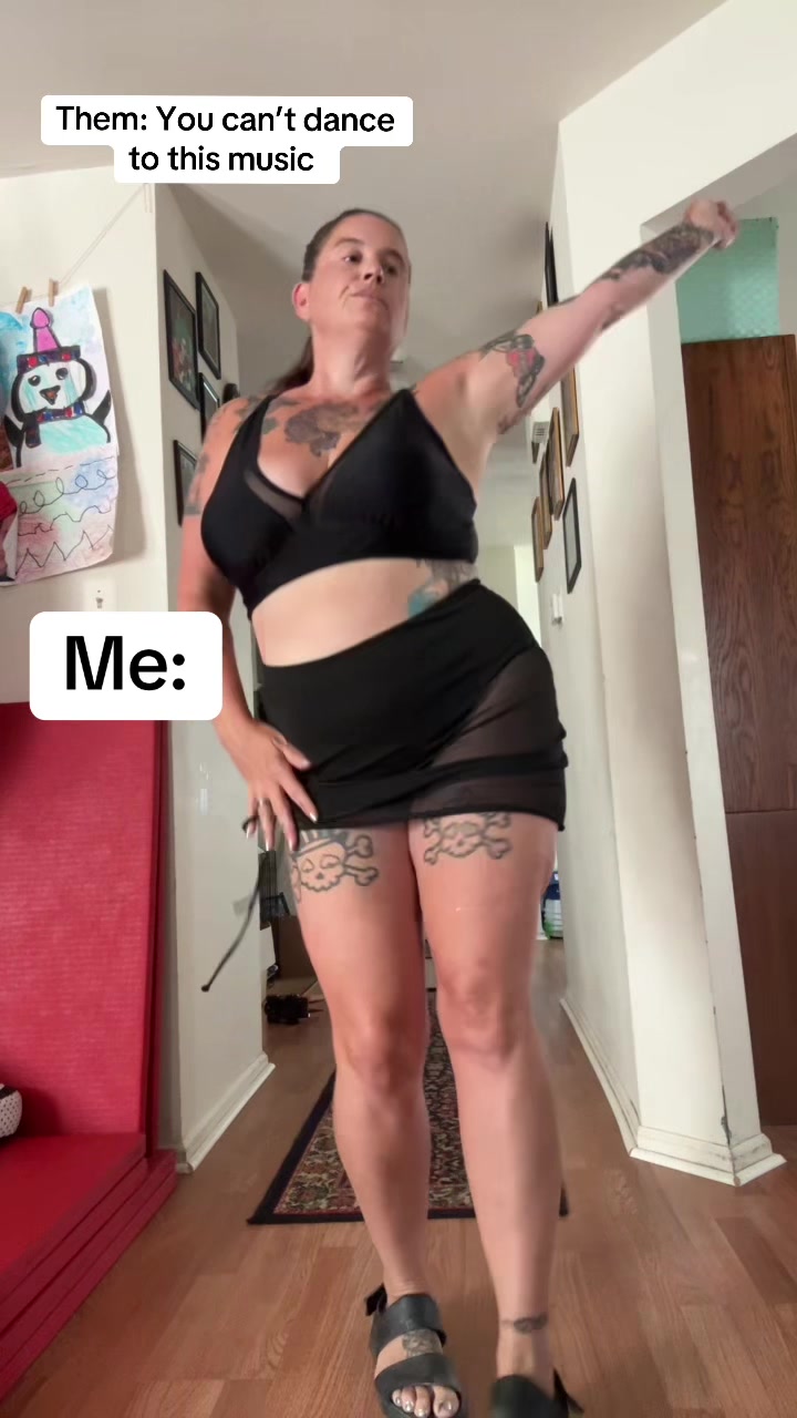 @oncearollerskatingbabe