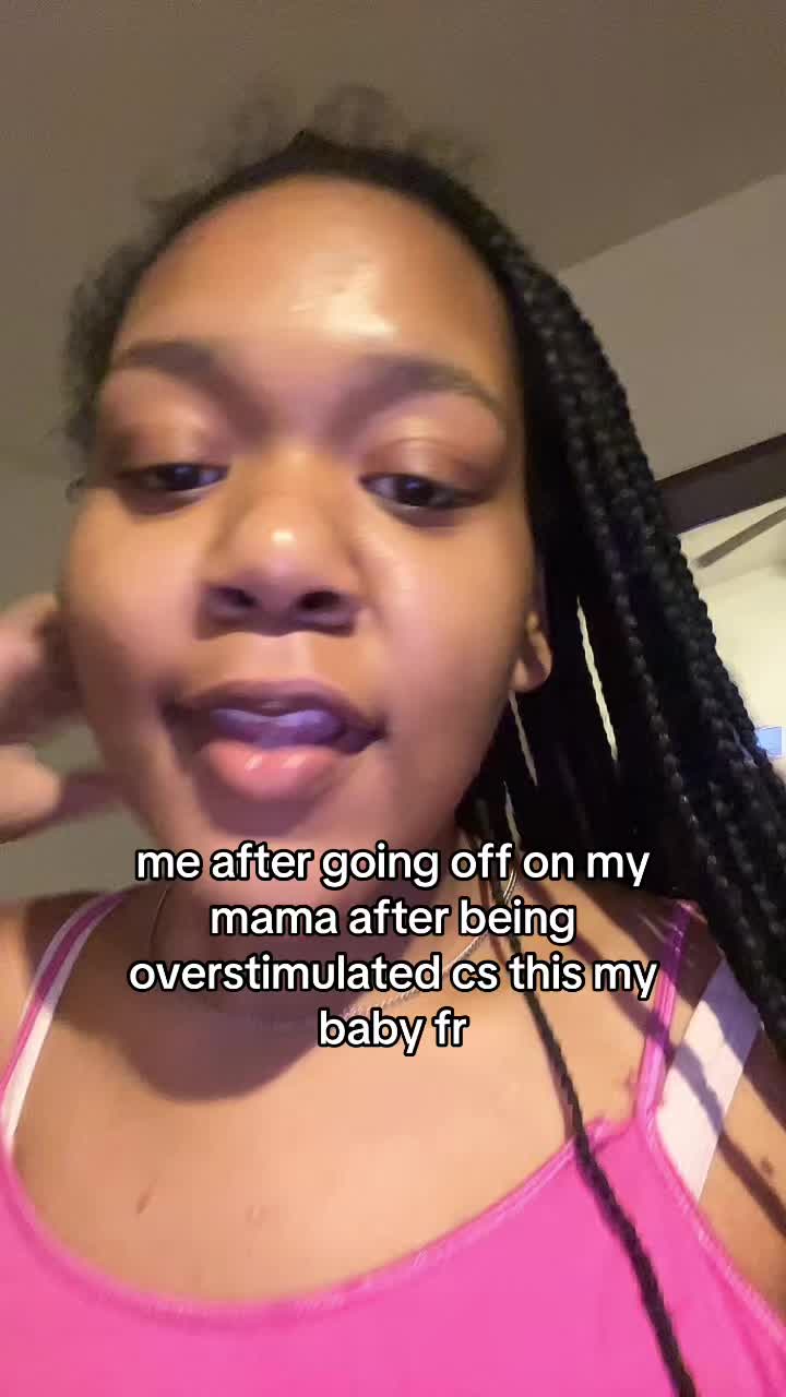 @shesosociallyawkward