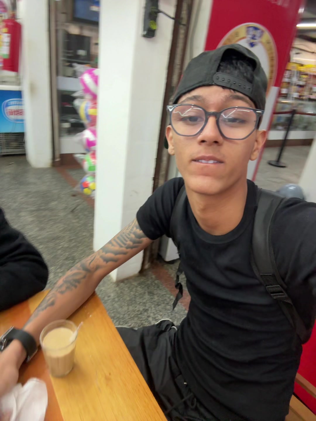 @Simon bizarro🐿️