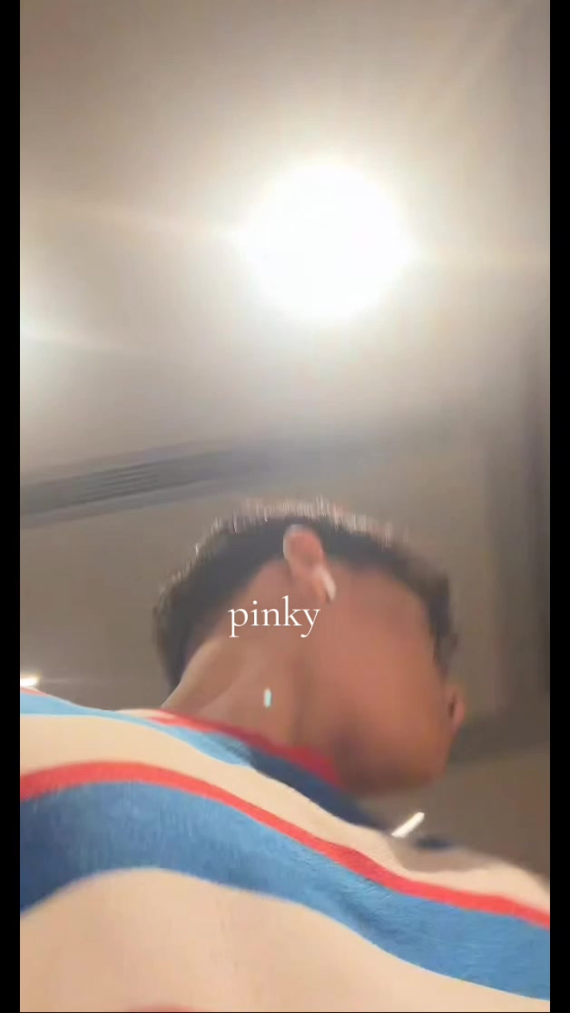 @pinky