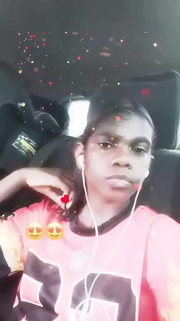 @moniejay24x.