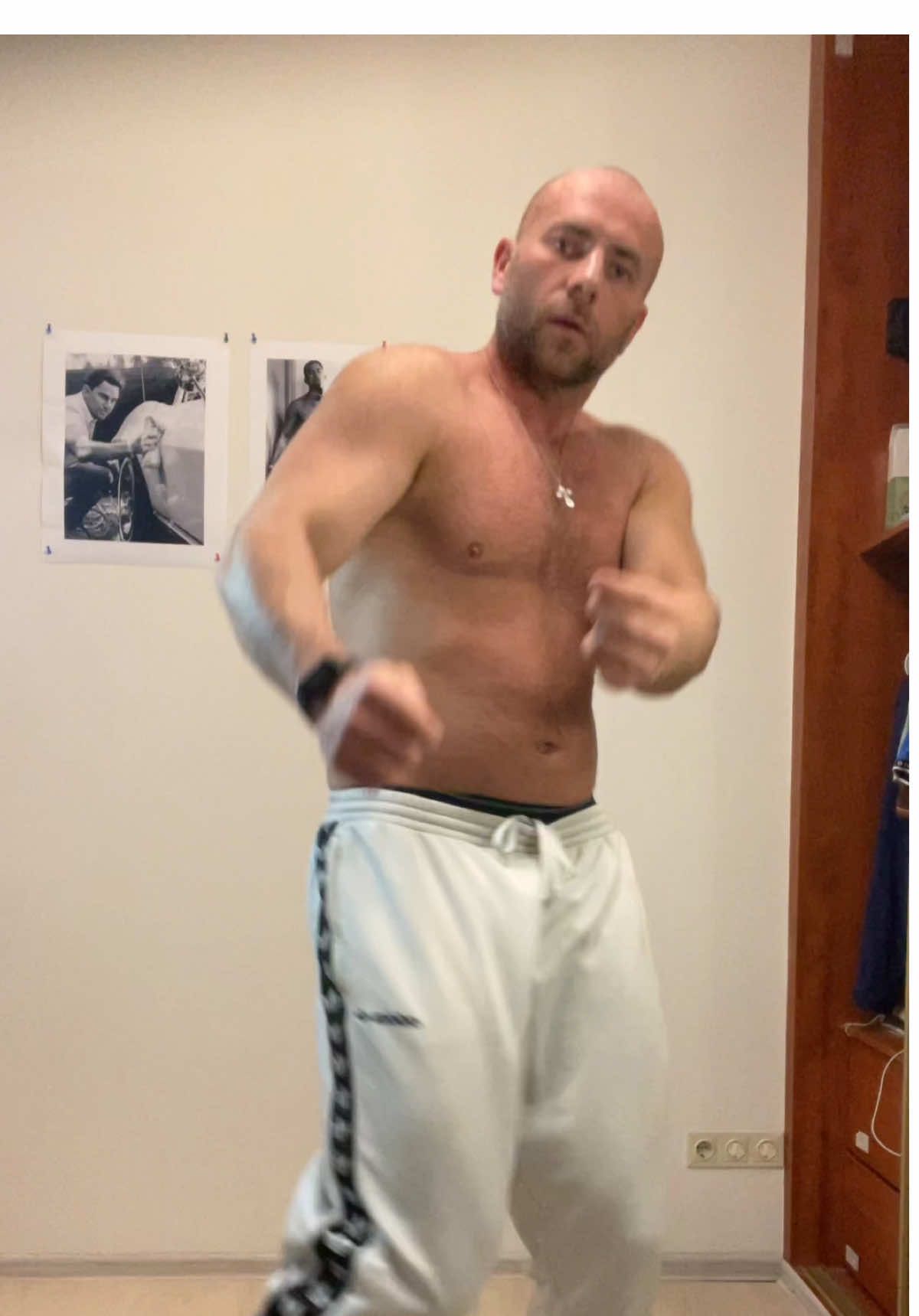 @bigman_sexy_dancemachine