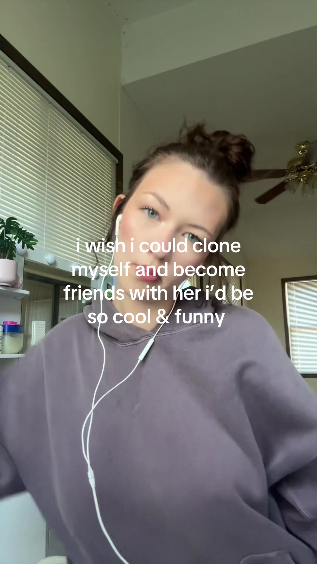 @𑣲 t