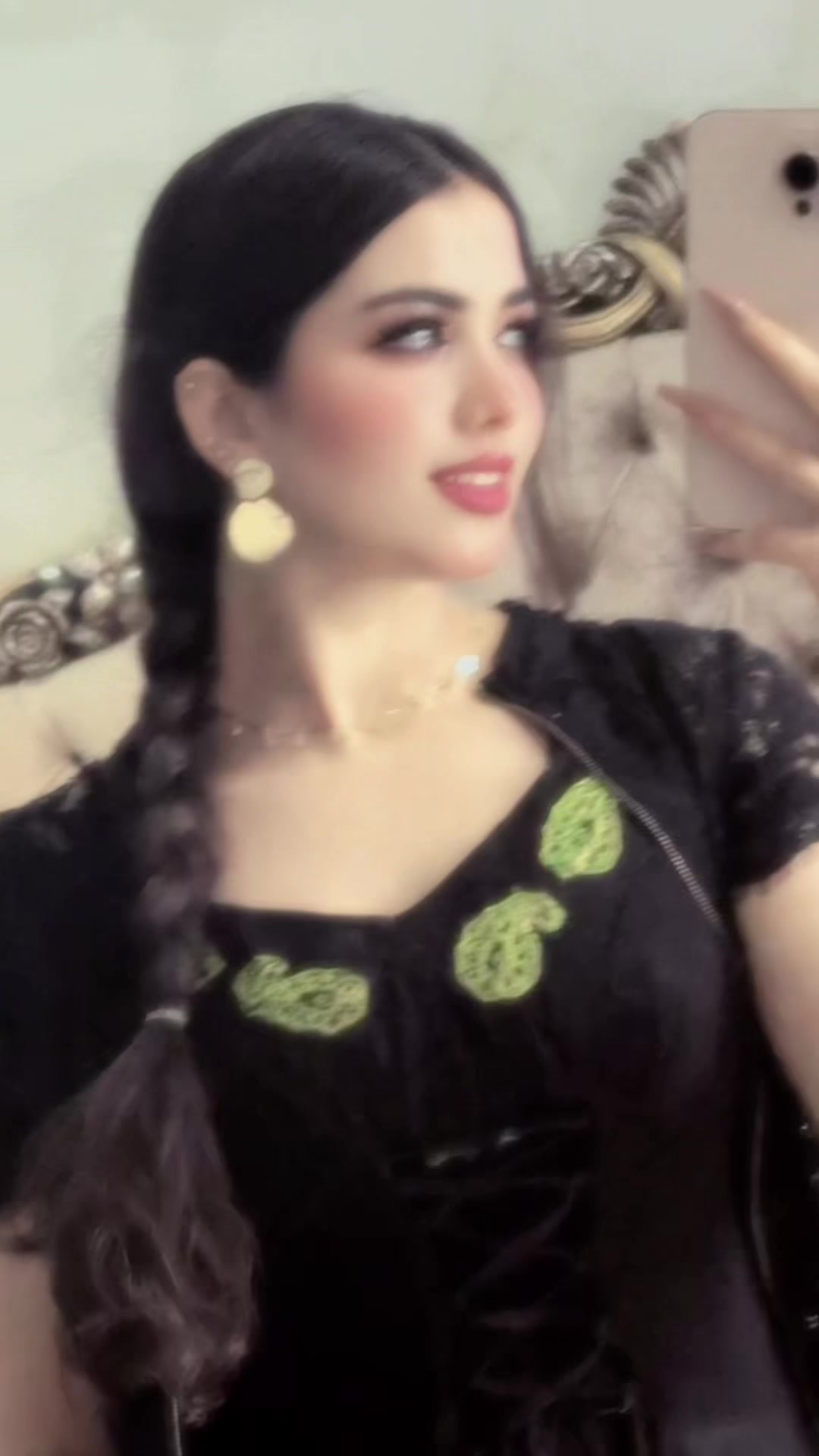 @ثناءعباسی