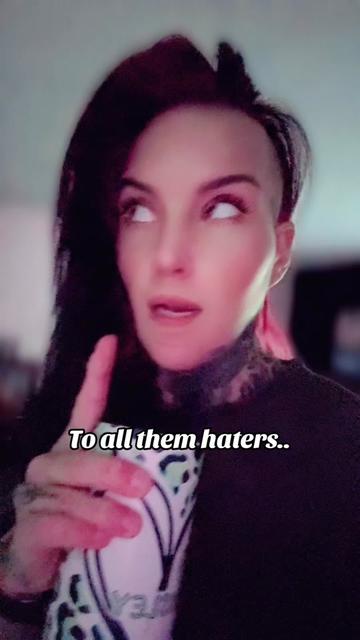 @Cait