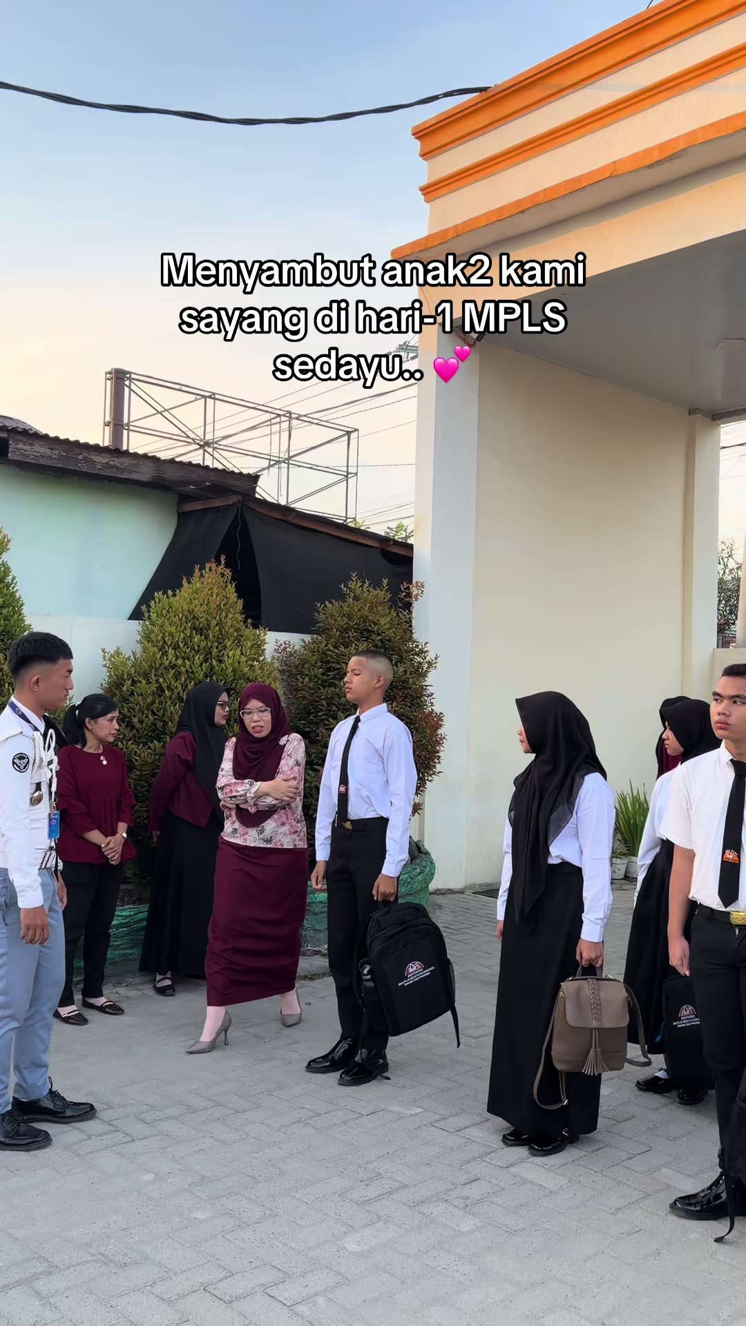 @Harianti Wira Pratama, M. Pd