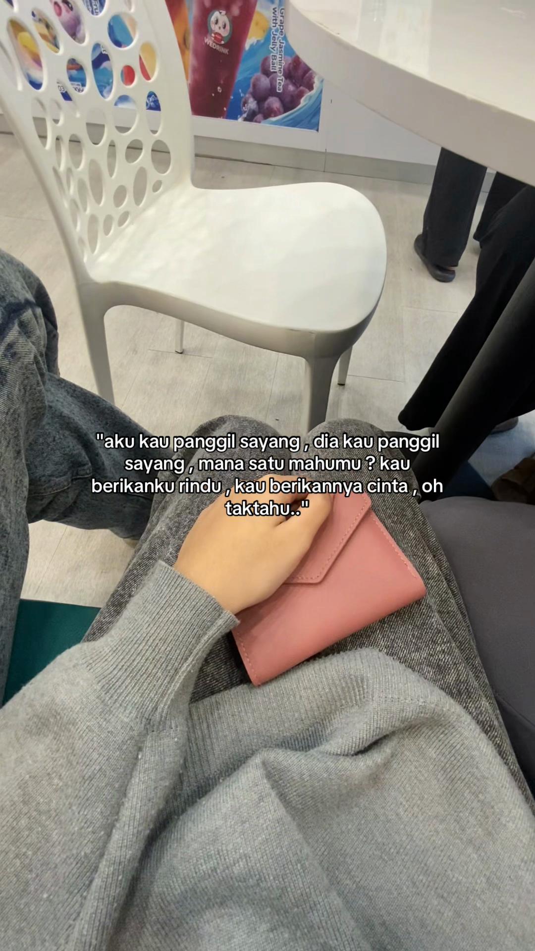 @👤