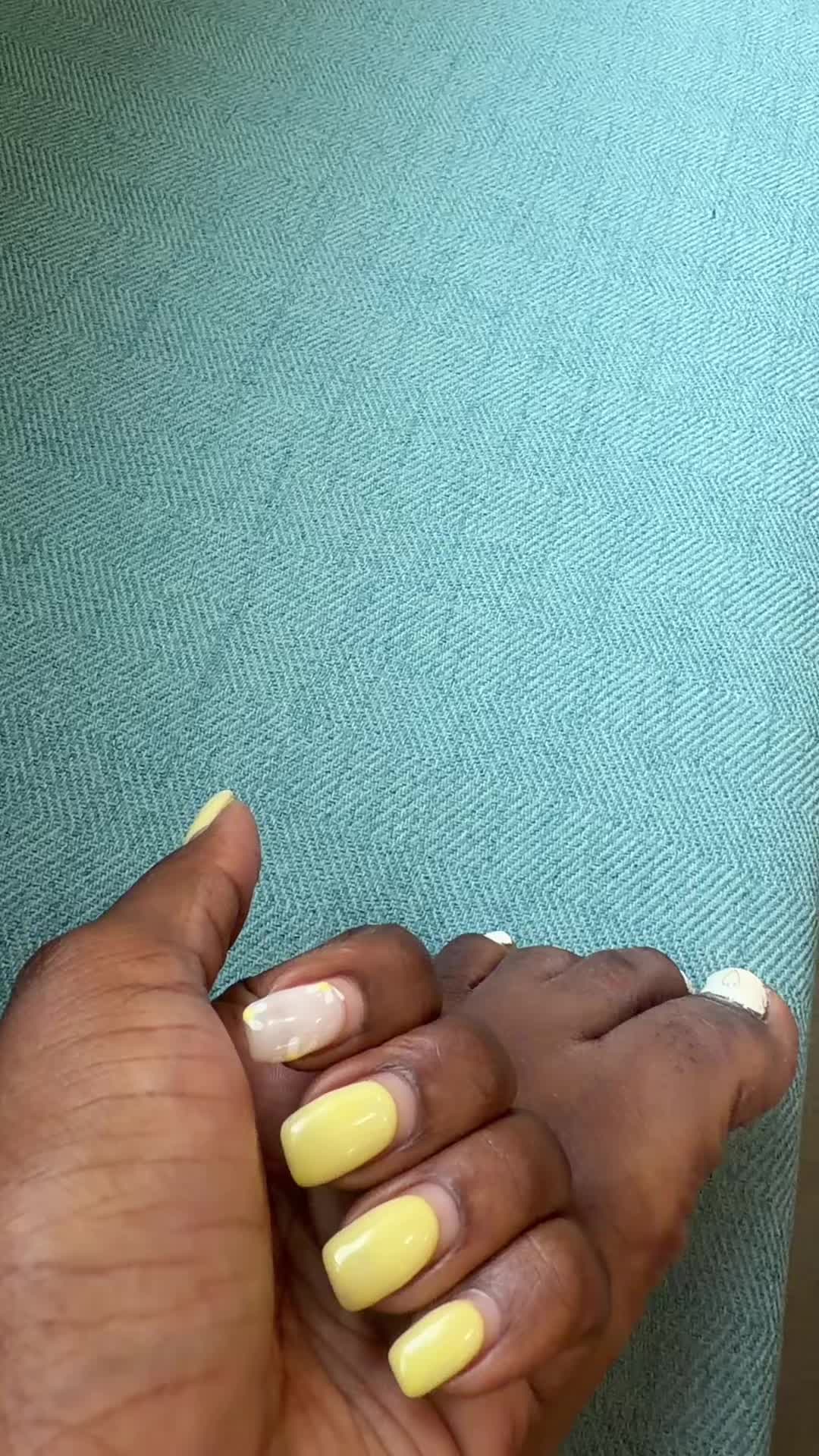 @Nozi Nzuza🇰🇷
