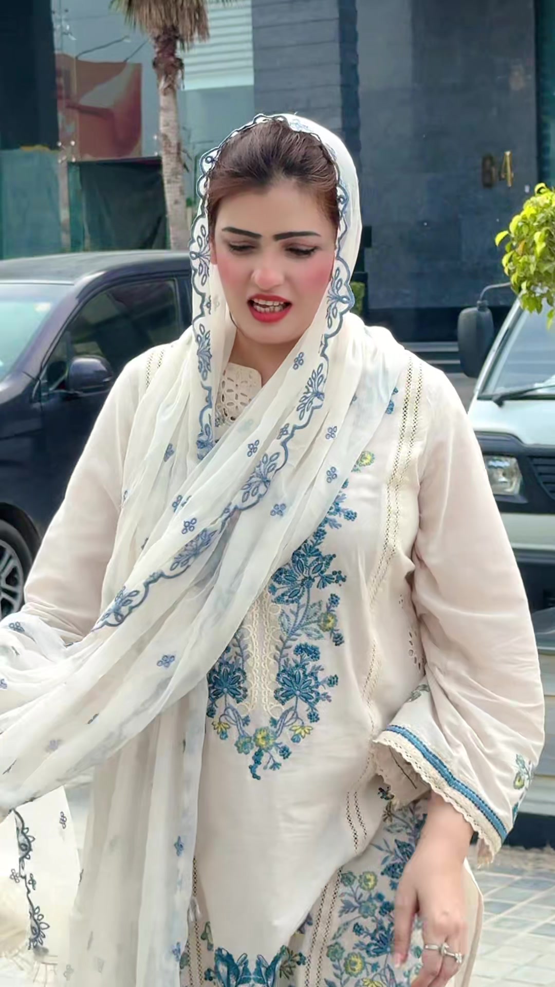 @PhuphooSyapa