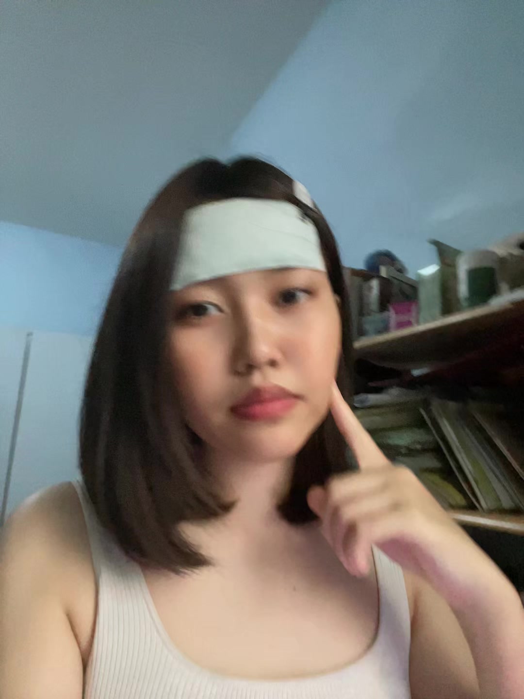 @Meyly-មុីលី ྀིྀི