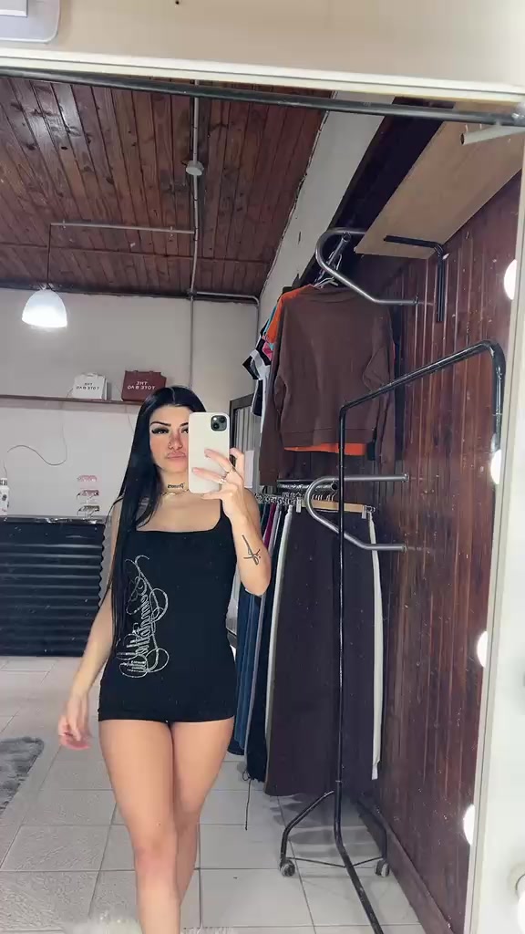 @Jazmiin💋