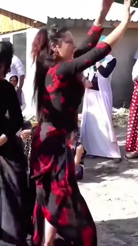 @K&ouml;m&uuml;r G&ouml;zl&uuml;m