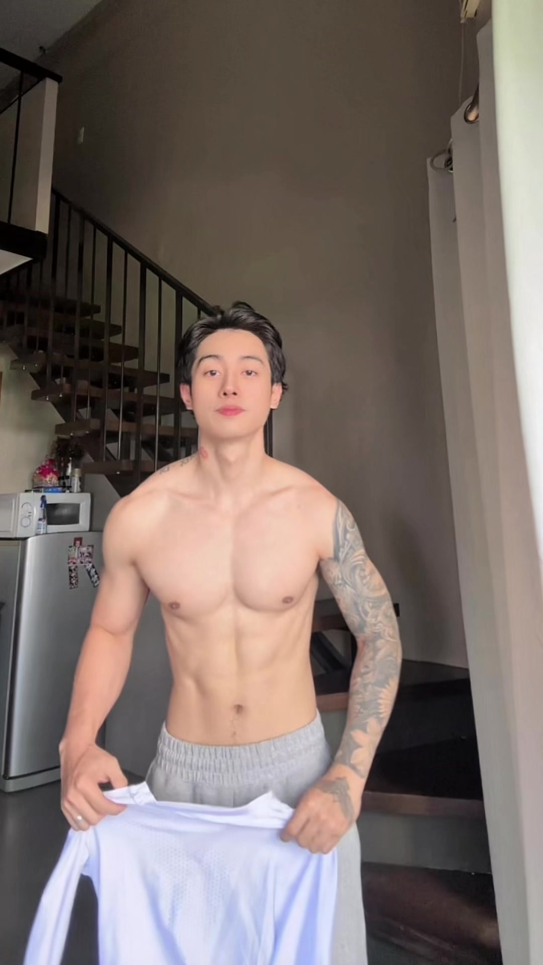 @_chrisvillablanca on IG