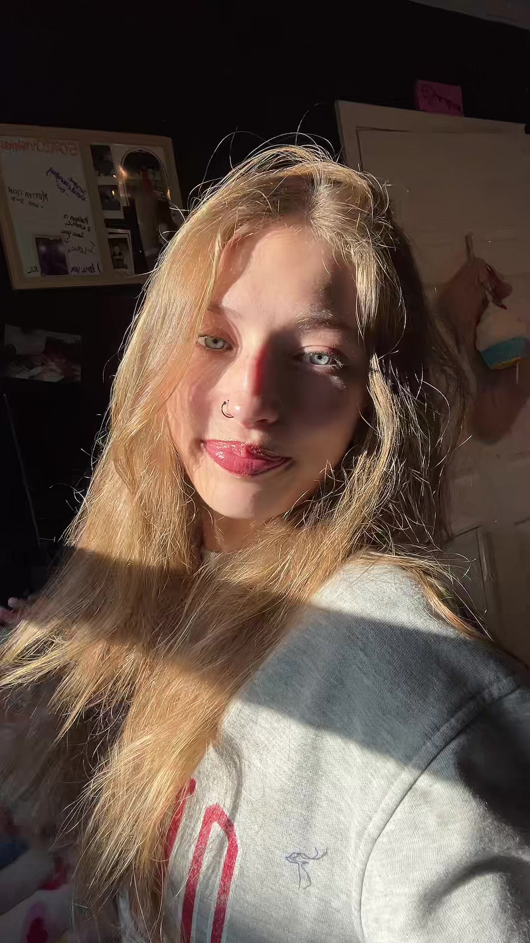 @shestooblunt
