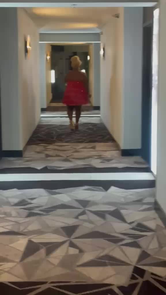 @Just_Q_
