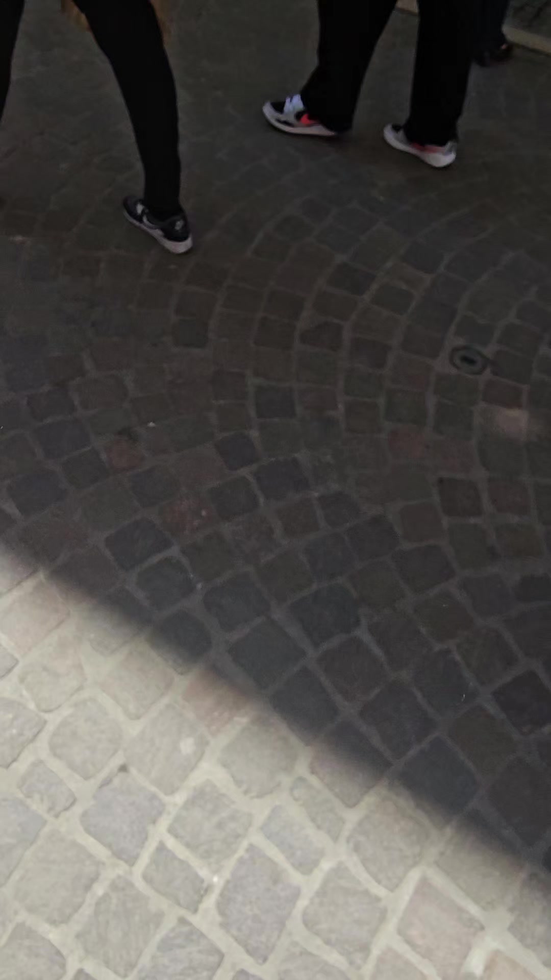 @Dualyx 🌬️♊️
