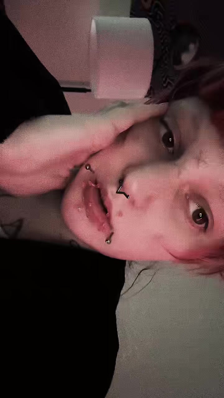 @ash ! @☆🫆𖤓