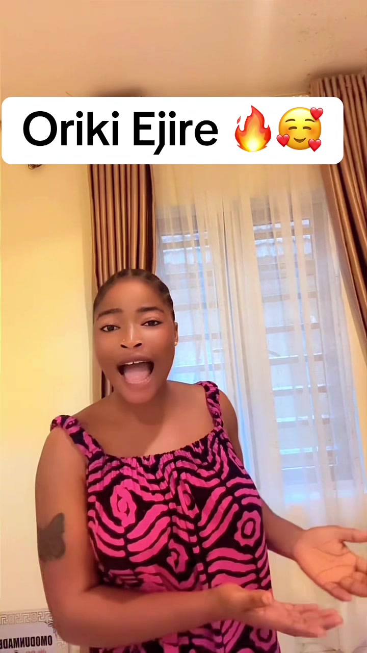 @OMODUNMADE AK&Eacute;W&Igrave;