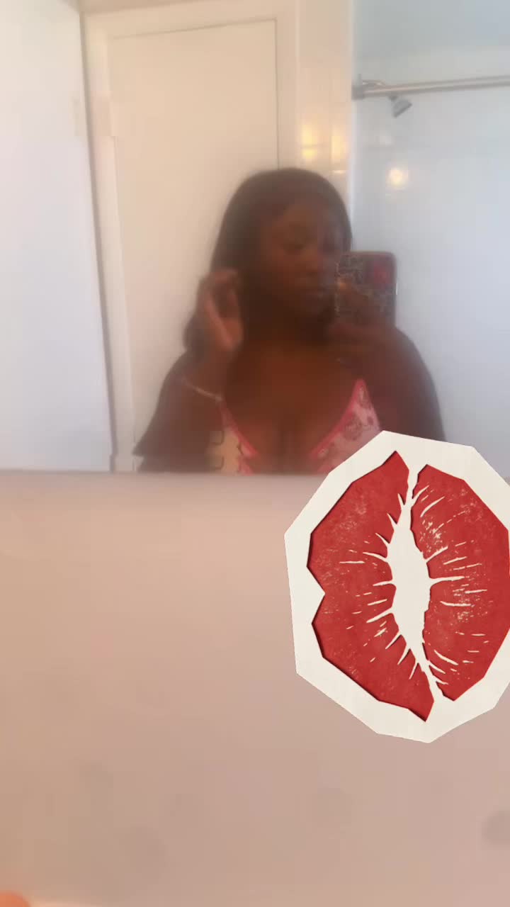 @Shanaija