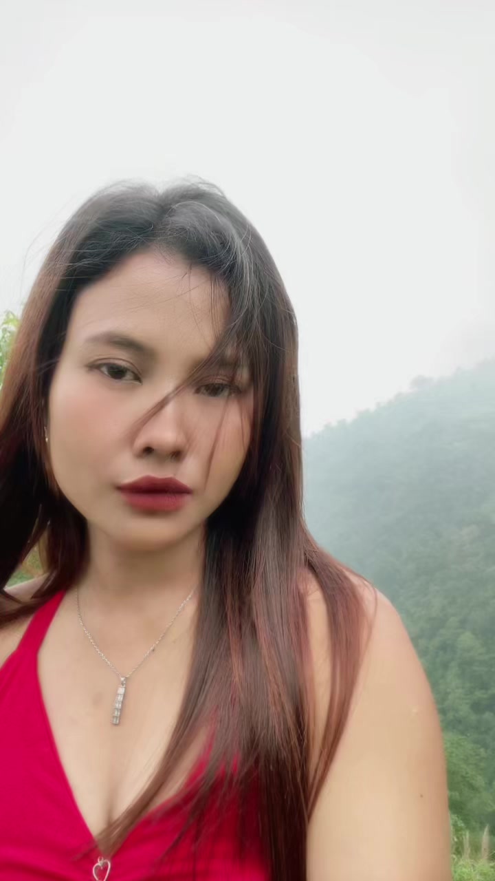 @Mona🤍